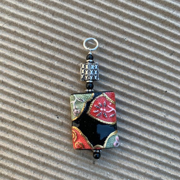 Porcelain & Silver Pendant + Chain (New) - Picture 3 of 3